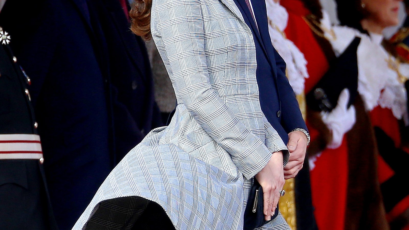 Kate Middleton has a Marilyn moments at the Royal Garden Hotel