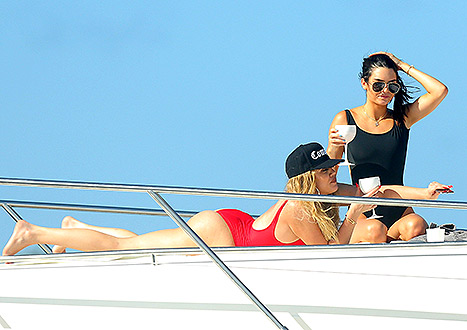 kendall and khloe drinking
